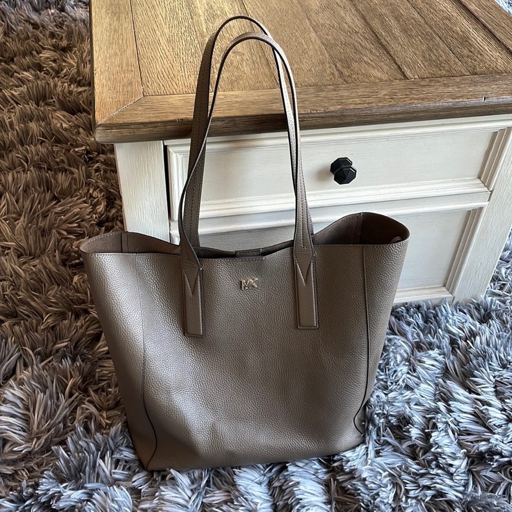 Michael Kors Junie Bag
